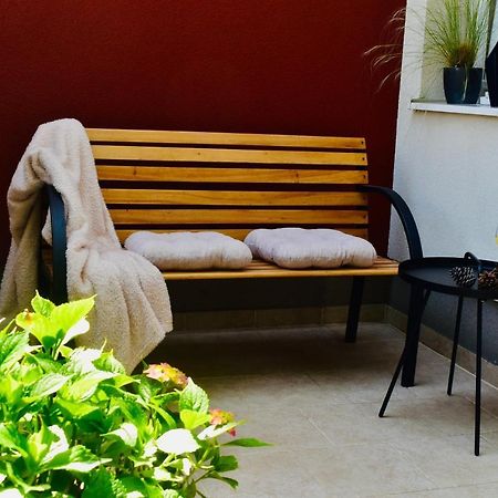 Studio Apartment Stazion With Free Parking Pazin Kültér fotó