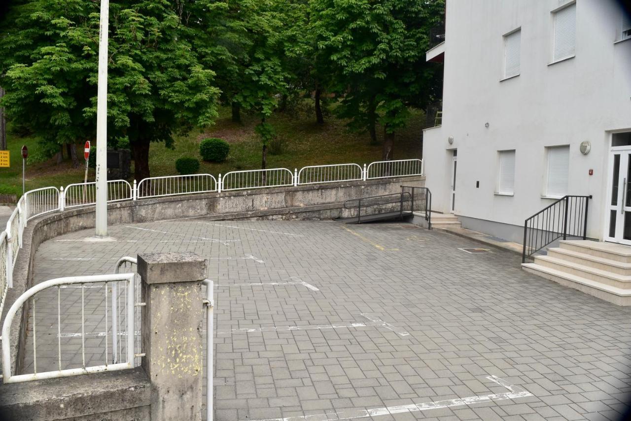 Studio Apartment Stazion With Free Parking Pazin Kültér fotó